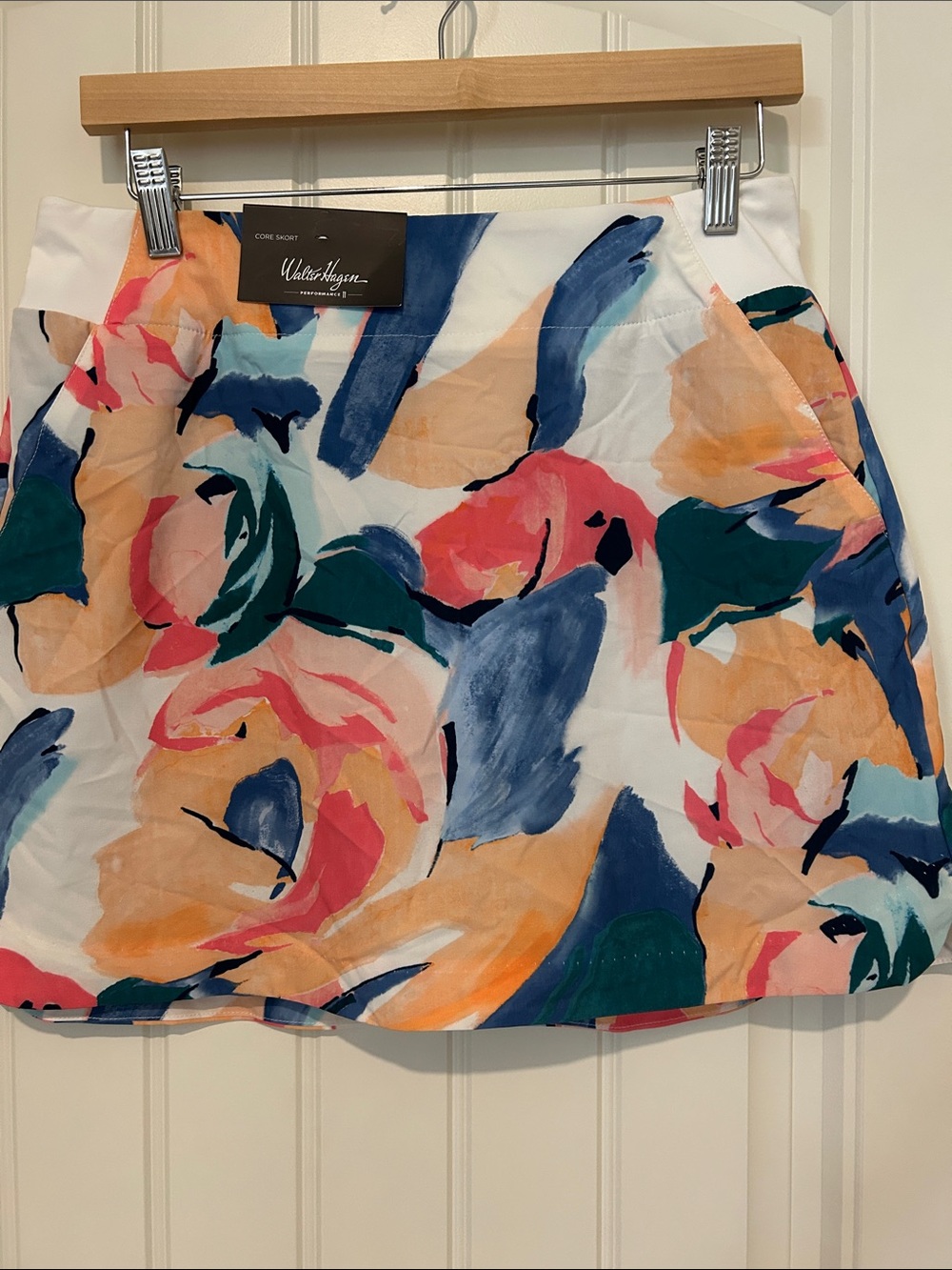 Walter Hagen White Abstract Brushstroke Mini Skirt